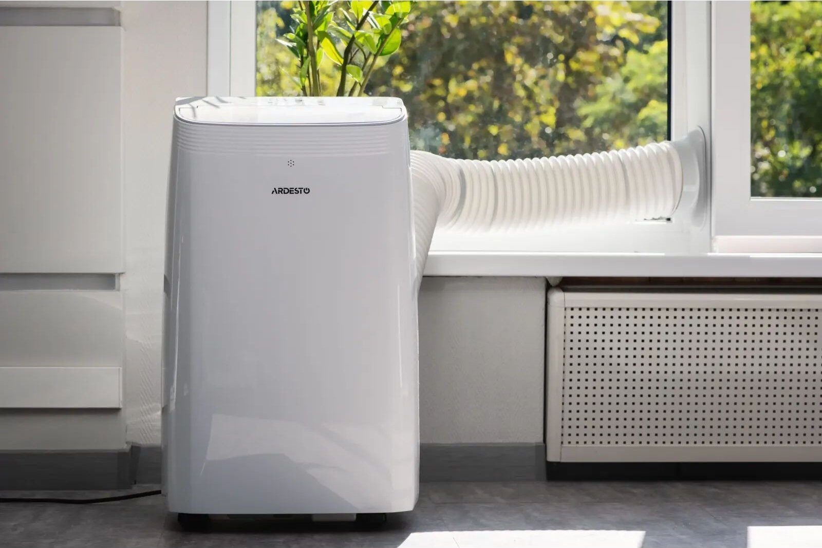 Мобільний кондиціонер Ardesto ARD-ACM12-P CoolFlexPro купити